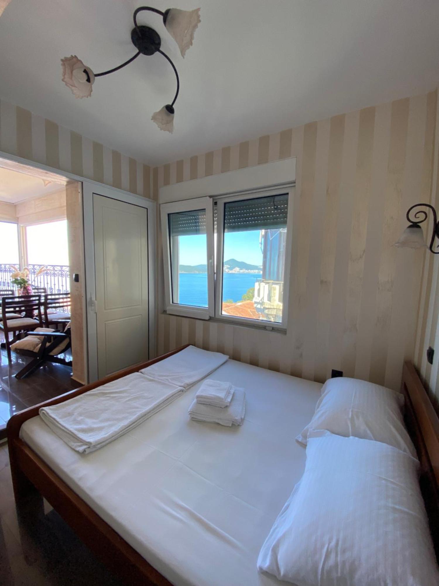 Apartment Dzaleta Sveti Stefan Eksteriør billede
