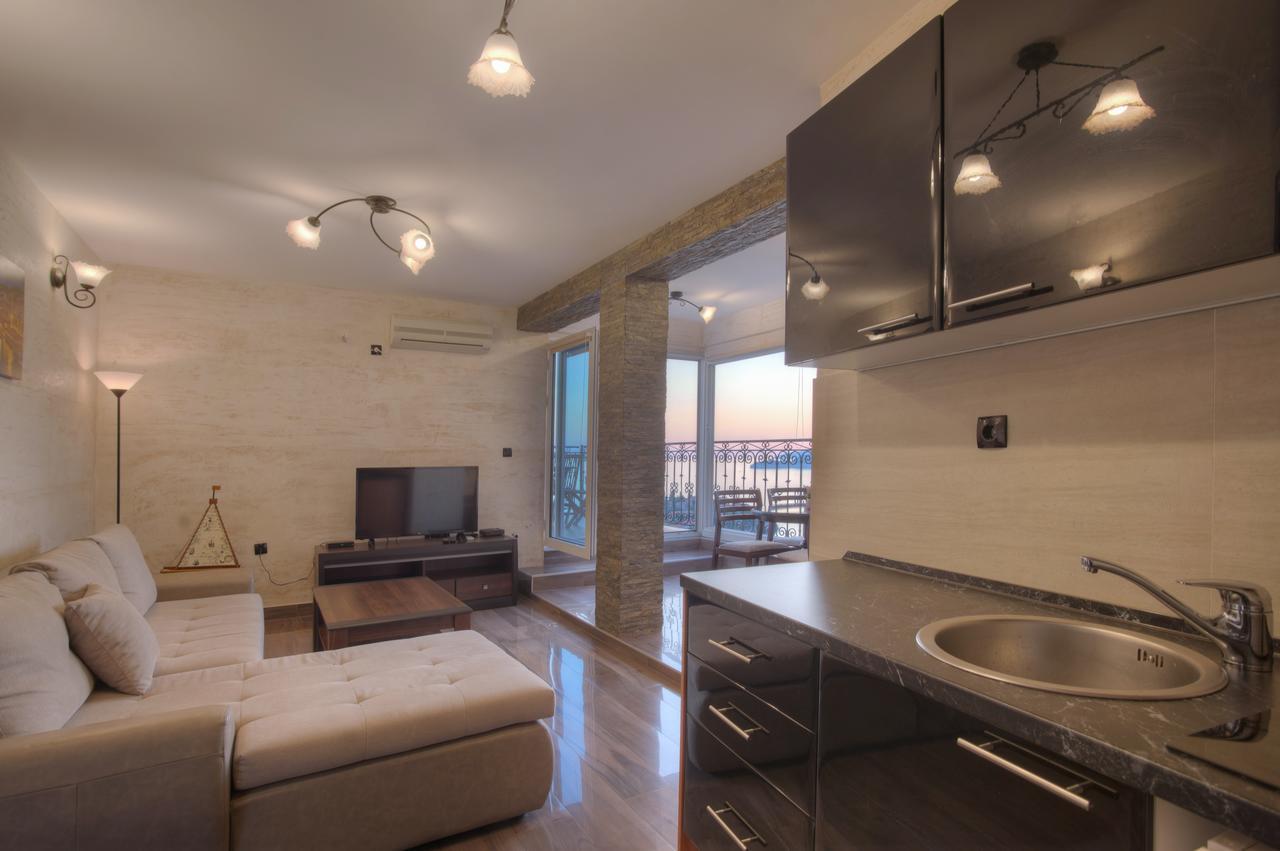 Apartment Dzaleta Sveti Stefan Eksteriør billede